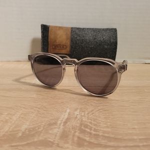 Raen Remmy 52 Unisex Round Sunglasses Fog Crystal/ Bottle Green